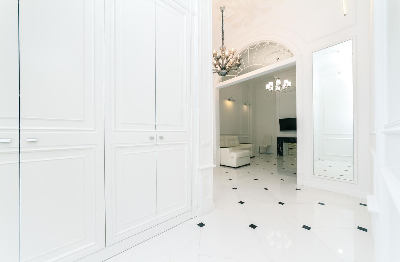 Vip Apartment Near Kreschatyk, 31А Pushkinska Street Kiev Luaran gambar