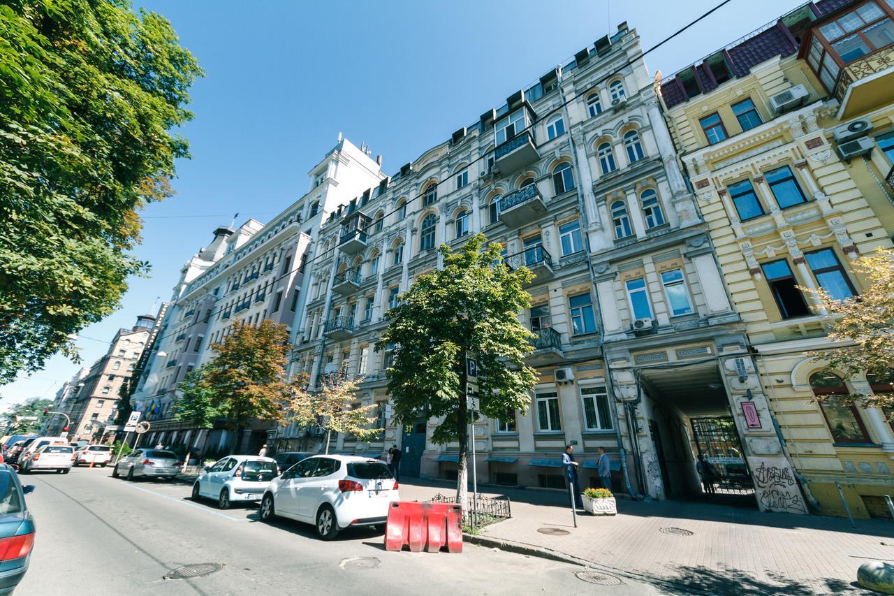 Vip Apartment Near Kreschatyk, 31А Pushkinska Street Kiev Luaran gambar