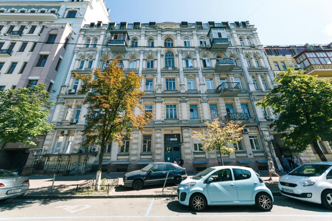 Vip Apartment Near Kreschatyk, 31А Pushkinska Street Kiev Luaran gambar