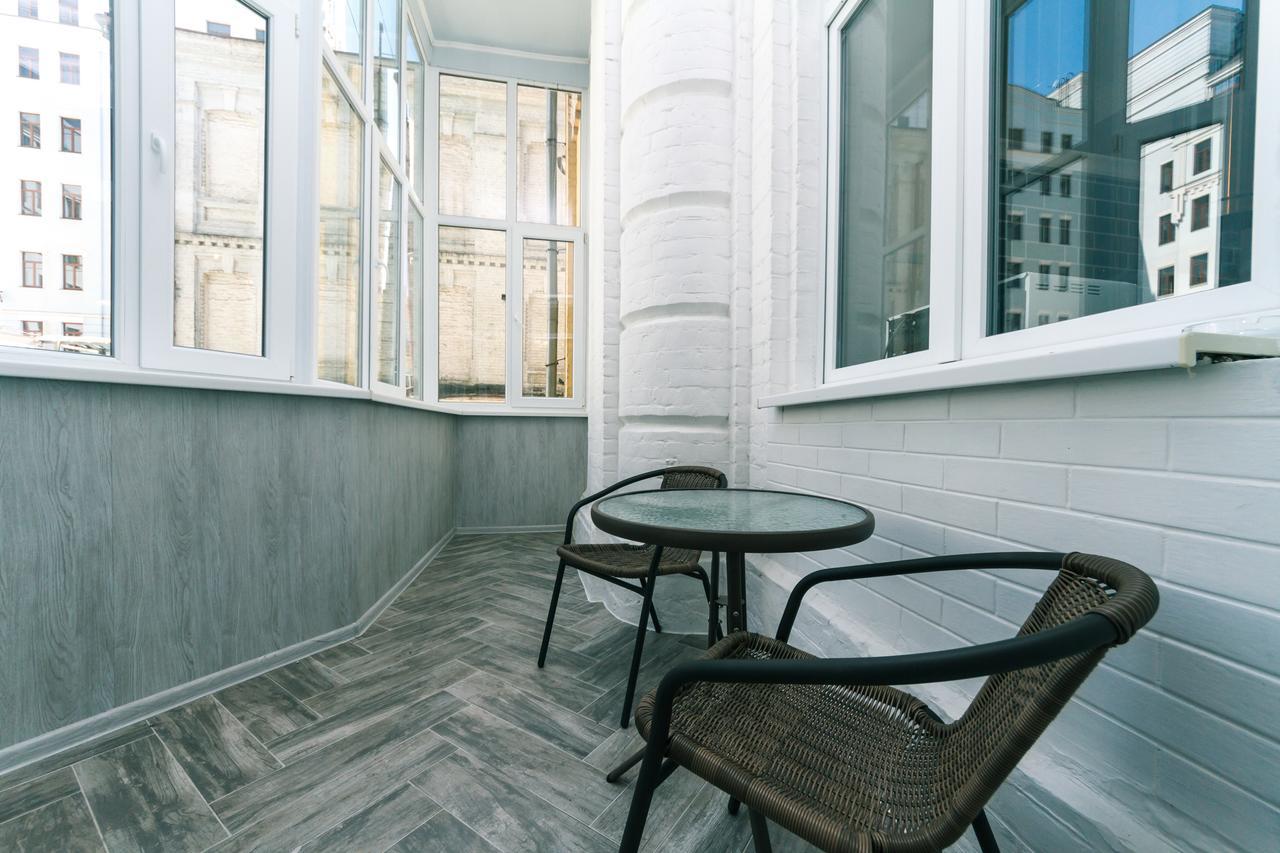 Vip Apartment Near Kreschatyk, 31А Pushkinska Street Kiev Luaran gambar